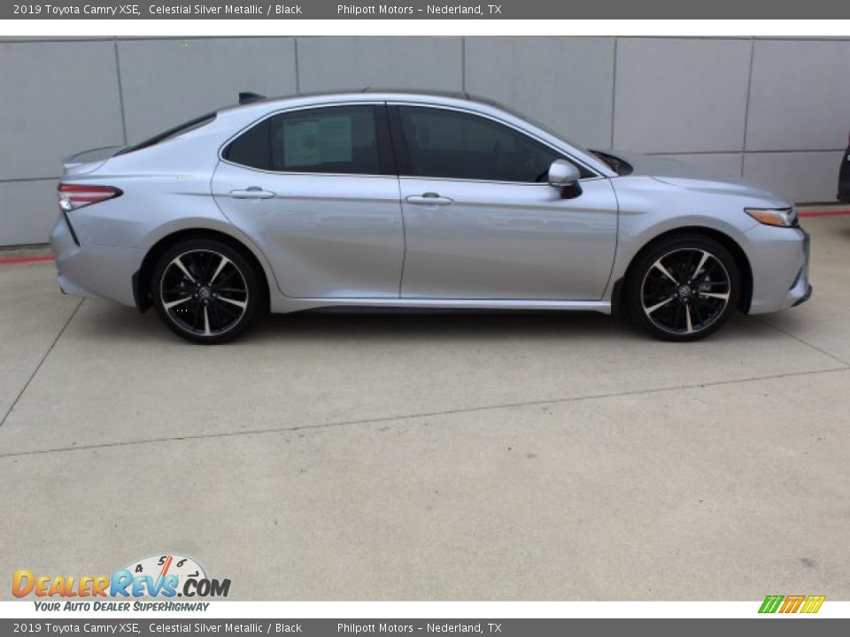 2019 Toyota Camry XSE Celestial Silver Metallic / Black Photo #9