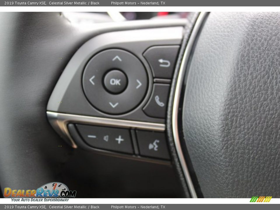 2019 Toyota Camry XSE Celestial Silver Metallic / Black Photo #16