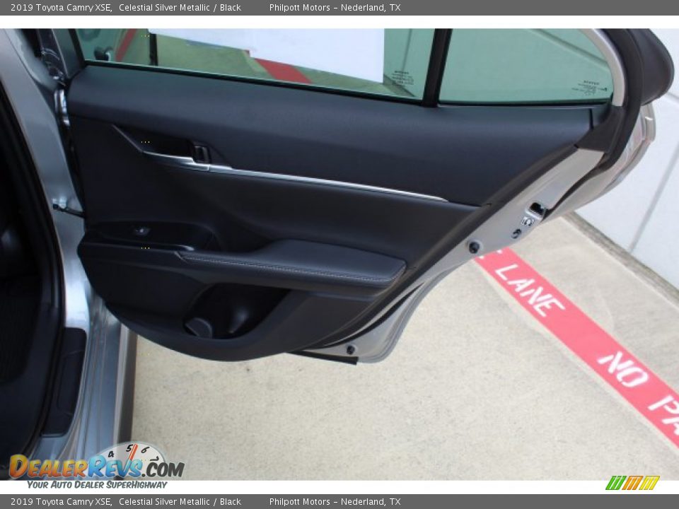 2019 Toyota Camry XSE Celestial Silver Metallic / Black Photo #29