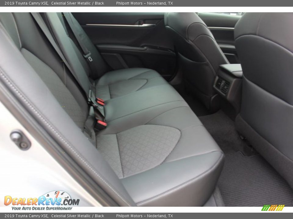 2019 Toyota Camry XSE Celestial Silver Metallic / Black Photo #30