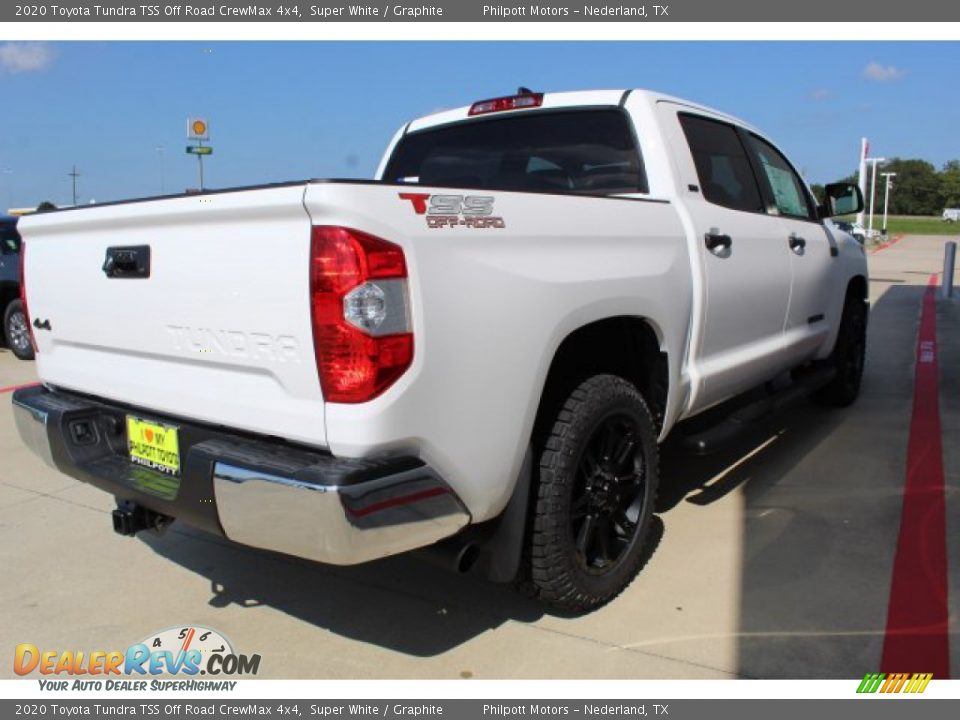 2020 Toyota Tundra TSS Off Road CrewMax 4x4 Super White / Graphite Photo #8
