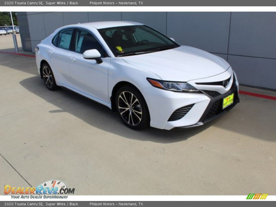 2020 Toyota Camry SE Super White / Black Photo #2