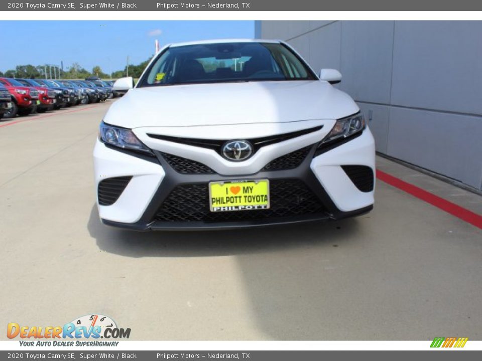 2020 Toyota Camry SE Super White / Black Photo #3