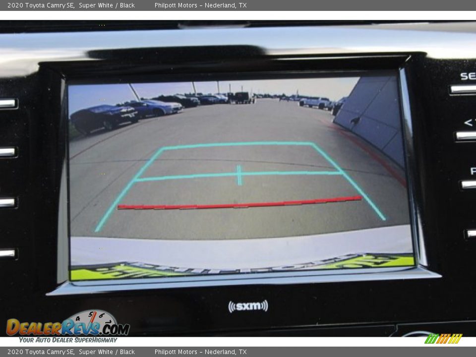 2020 Toyota Camry SE Super White / Black Photo #18