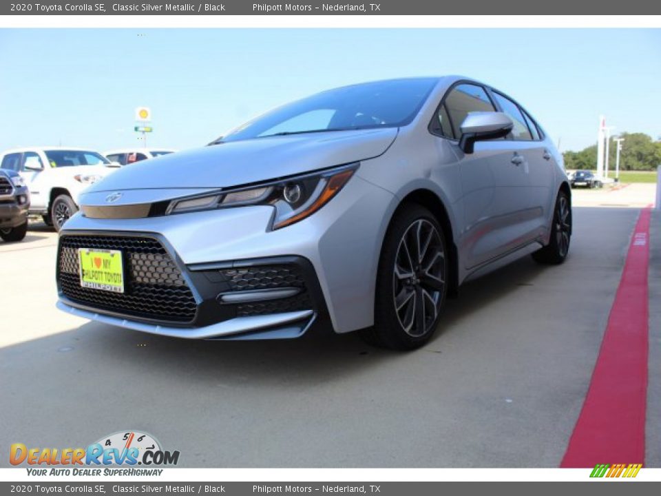 2020 Toyota Corolla SE Classic Silver Metallic / Black Photo #4