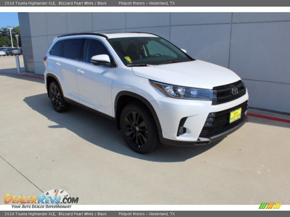 2019 Toyota Highlander XLE Blizzard Pearl White / Black Photo #2