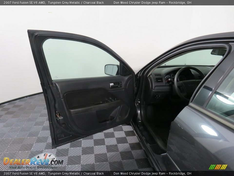 2007 Ford Fusion SE V6 AWD Tungsten Grey Metallic / Charcoal Black Photo #25