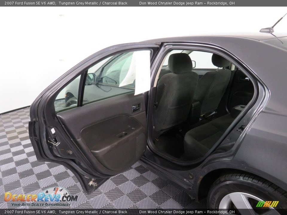 2007 Ford Fusion SE V6 AWD Tungsten Grey Metallic / Charcoal Black Photo #29