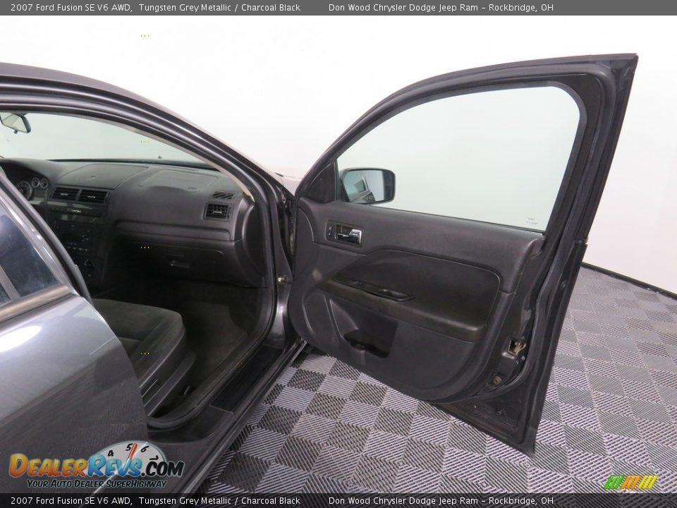 2007 Ford Fusion SE V6 AWD Tungsten Grey Metallic / Charcoal Black Photo #34