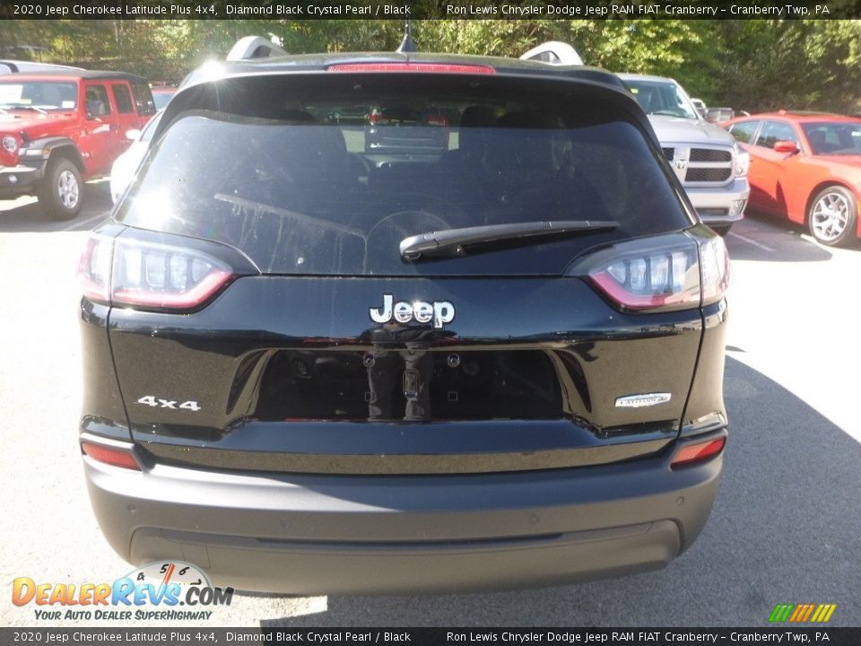 2020 Jeep Cherokee Latitude Plus 4x4 Diamond Black Crystal Pearl / Black Photo #4