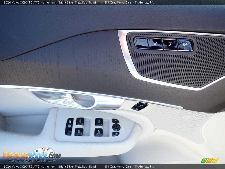 2020 Volvo XC90 T6 AWD Momentum Bright Silver Metallic / Blond Photo #10