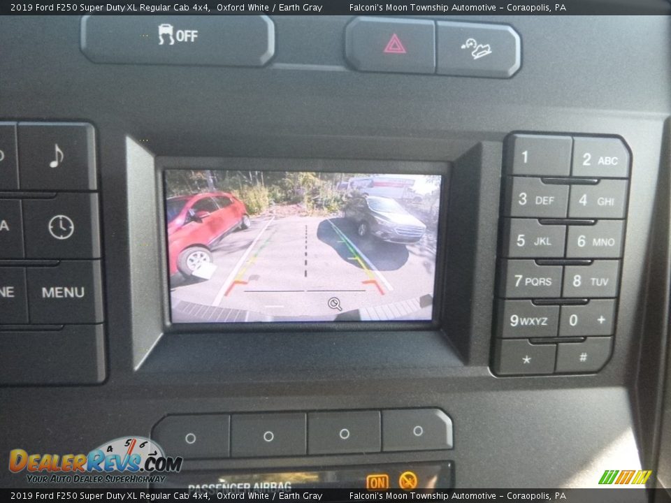 2019 Ford F250 Super Duty XL Regular Cab 4x4 Oxford White / Earth Gray Photo #13