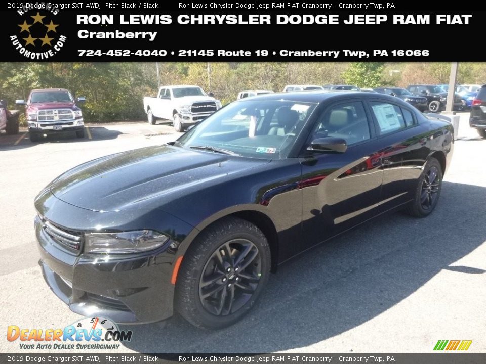 2019 Dodge Charger SXT AWD Pitch Black / Black Photo #1