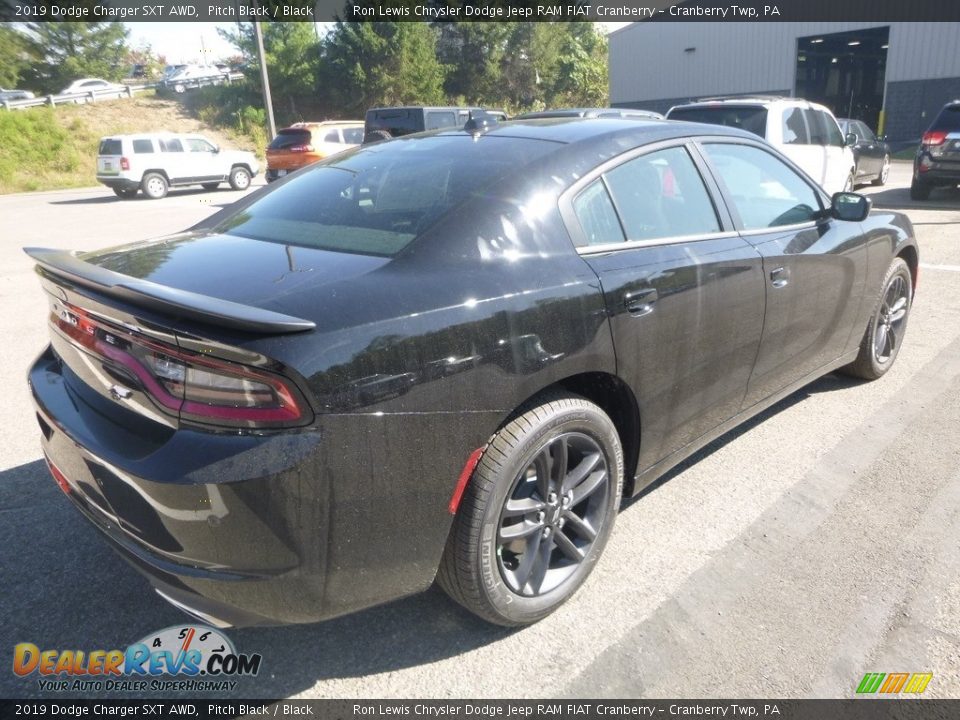 2019 Dodge Charger SXT AWD Pitch Black / Black Photo #5