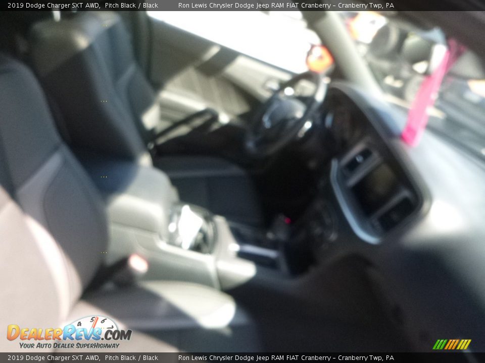 2019 Dodge Charger SXT AWD Pitch Black / Black Photo #10