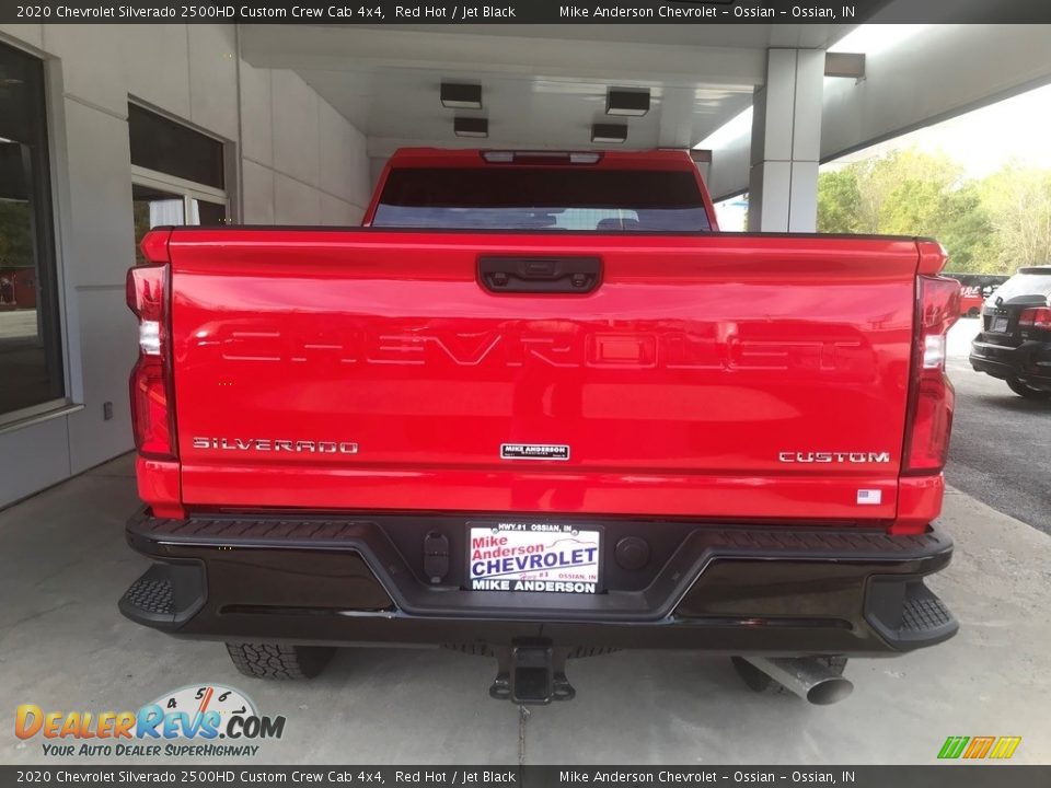 2020 Chevrolet Silverado 2500HD Custom Crew Cab 4x4 Red Hot / Jet Black Photo #4