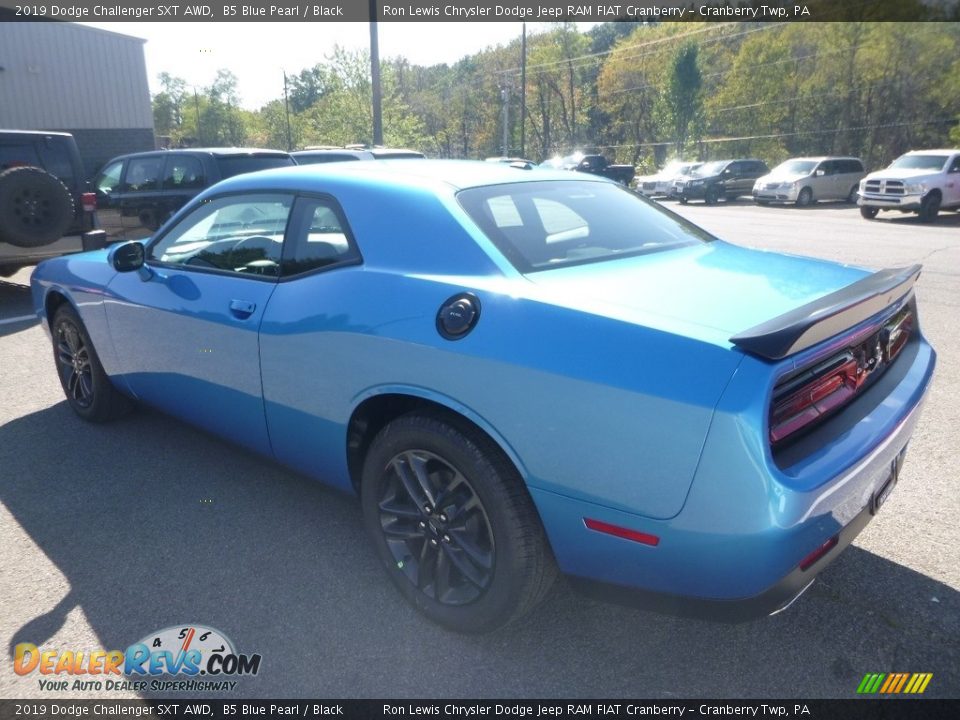 2019 Dodge Challenger SXT AWD B5 Blue Pearl / Black Photo #3