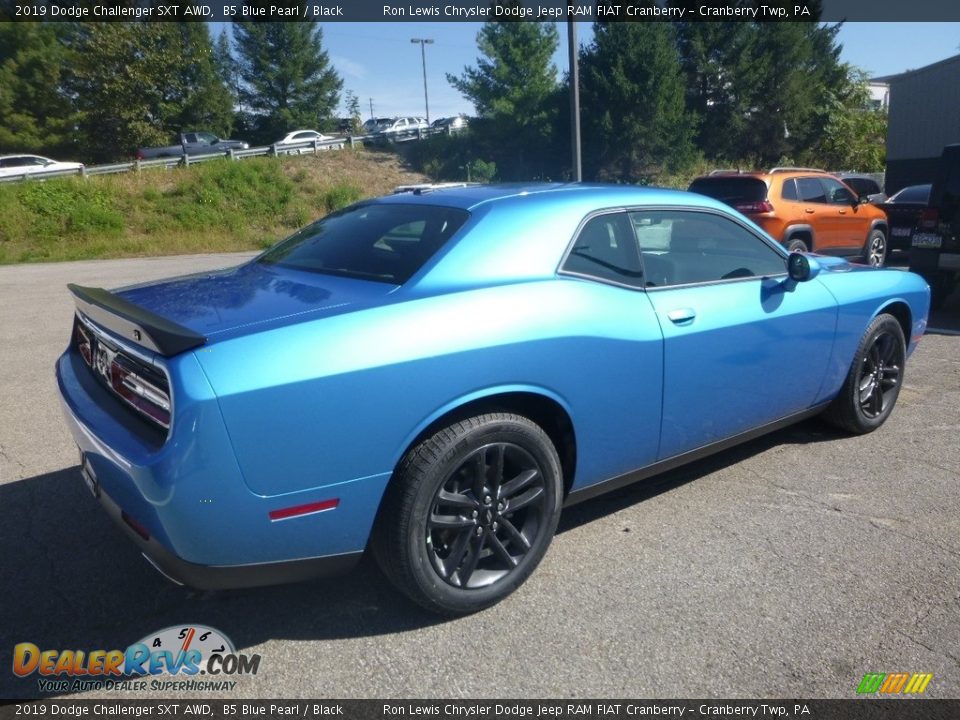 2019 Dodge Challenger SXT AWD B5 Blue Pearl / Black Photo #5