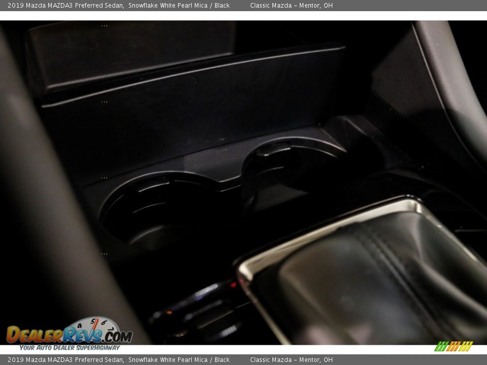 2019 Mazda MAZDA3 Preferred Sedan Snowflake White Pearl Mica / Black Photo #16