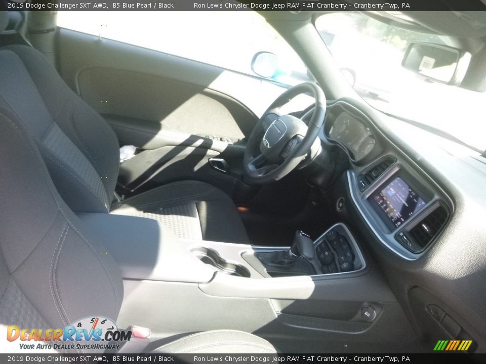 2019 Dodge Challenger SXT AWD B5 Blue Pearl / Black Photo #10