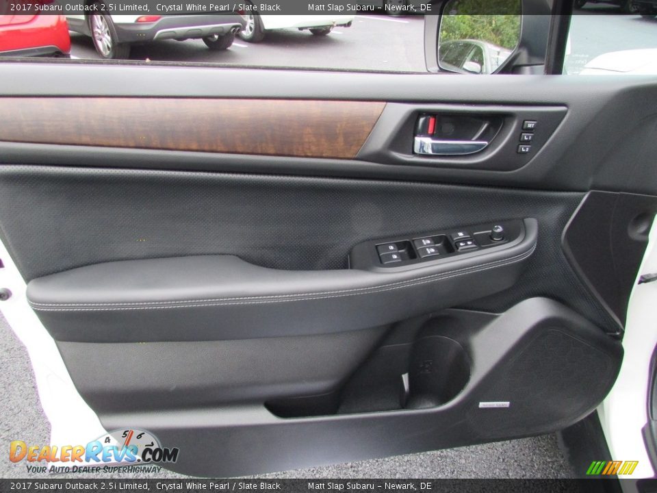 2017 Subaru Outback 2.5i Limited Crystal White Pearl / Slate Black Photo #14