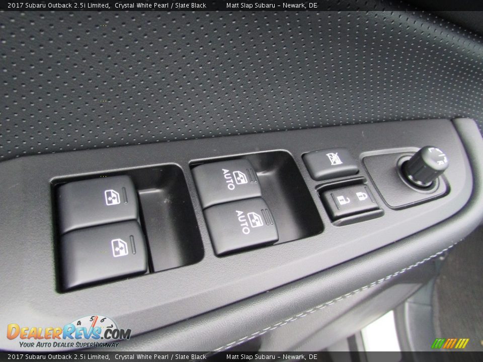 2017 Subaru Outback 2.5i Limited Crystal White Pearl / Slate Black Photo #15