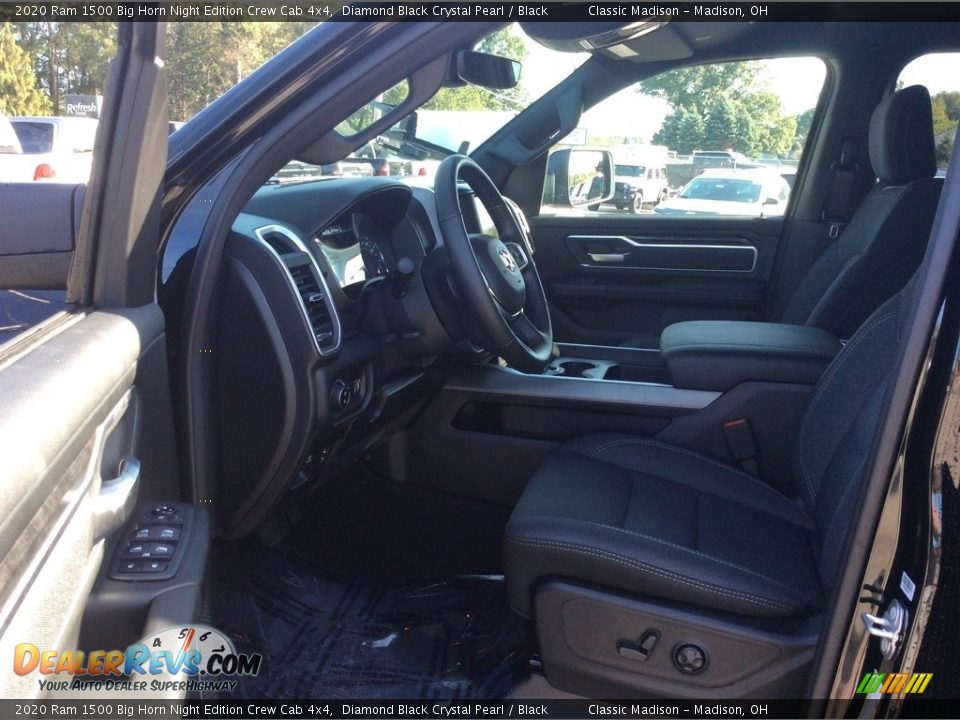 2020 Ram 1500 Big Horn Night Edition Crew Cab 4x4 Diamond Black Crystal Pearl / Black Photo #12