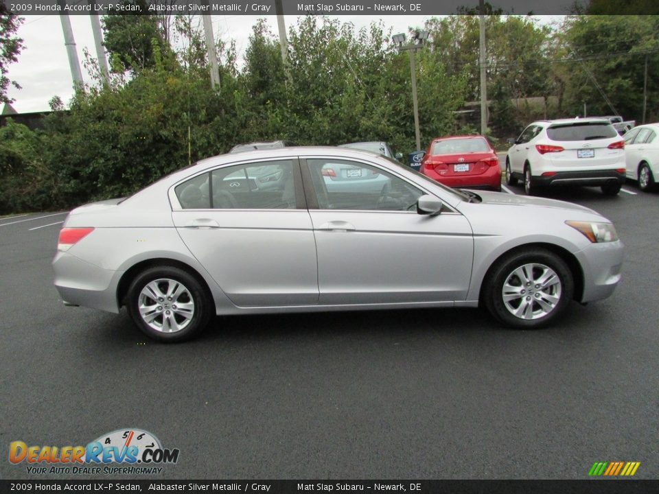 2009 Honda Accord LX-P Sedan Alabaster Silver Metallic / Gray Photo #5