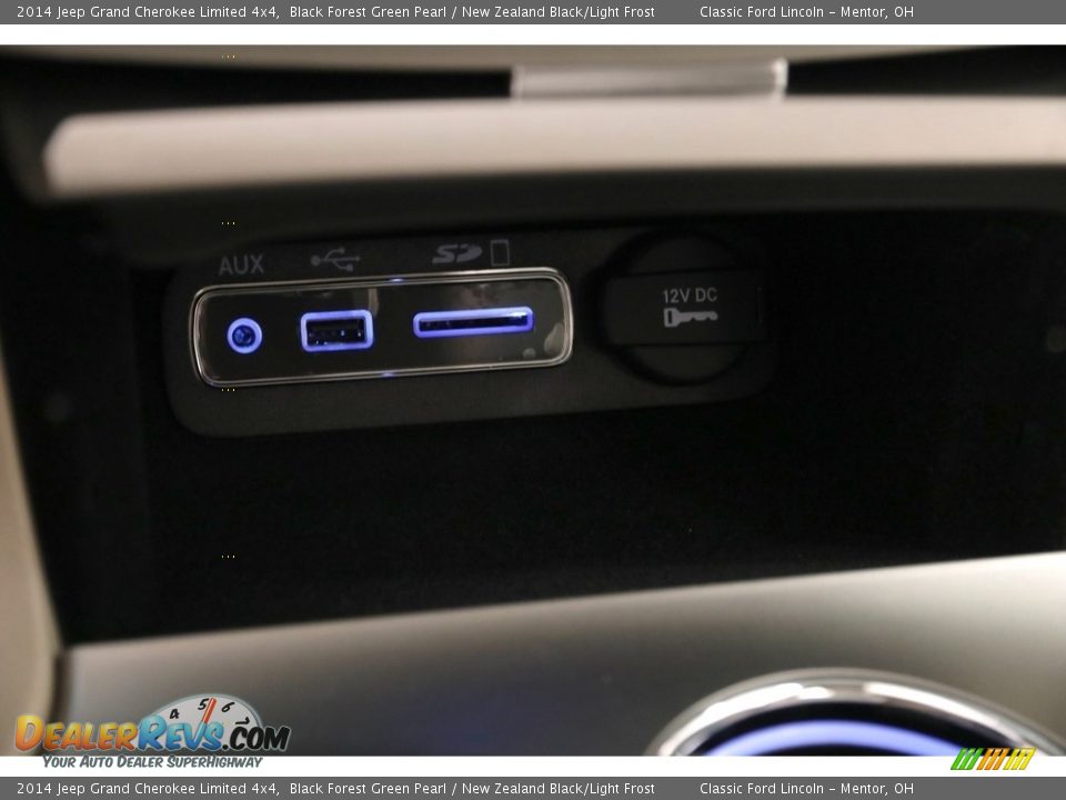 2014 Jeep Grand Cherokee Limited 4x4 Black Forest Green Pearl / New Zealand Black/Light Frost Photo #22
