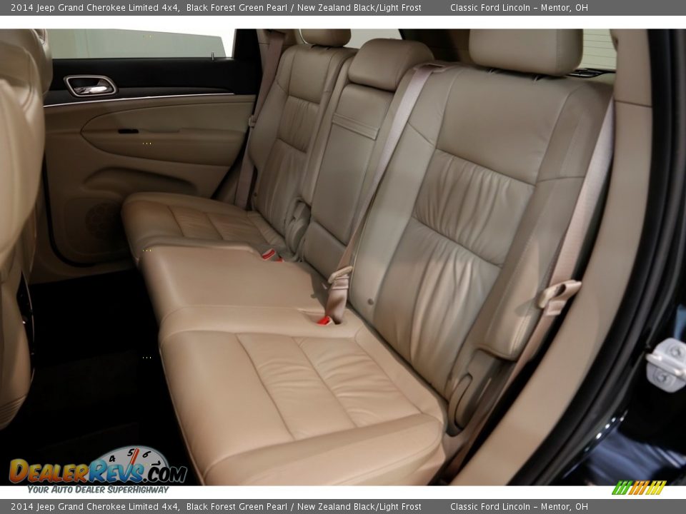 2014 Jeep Grand Cherokee Limited 4x4 Black Forest Green Pearl / New Zealand Black/Light Frost Photo #25