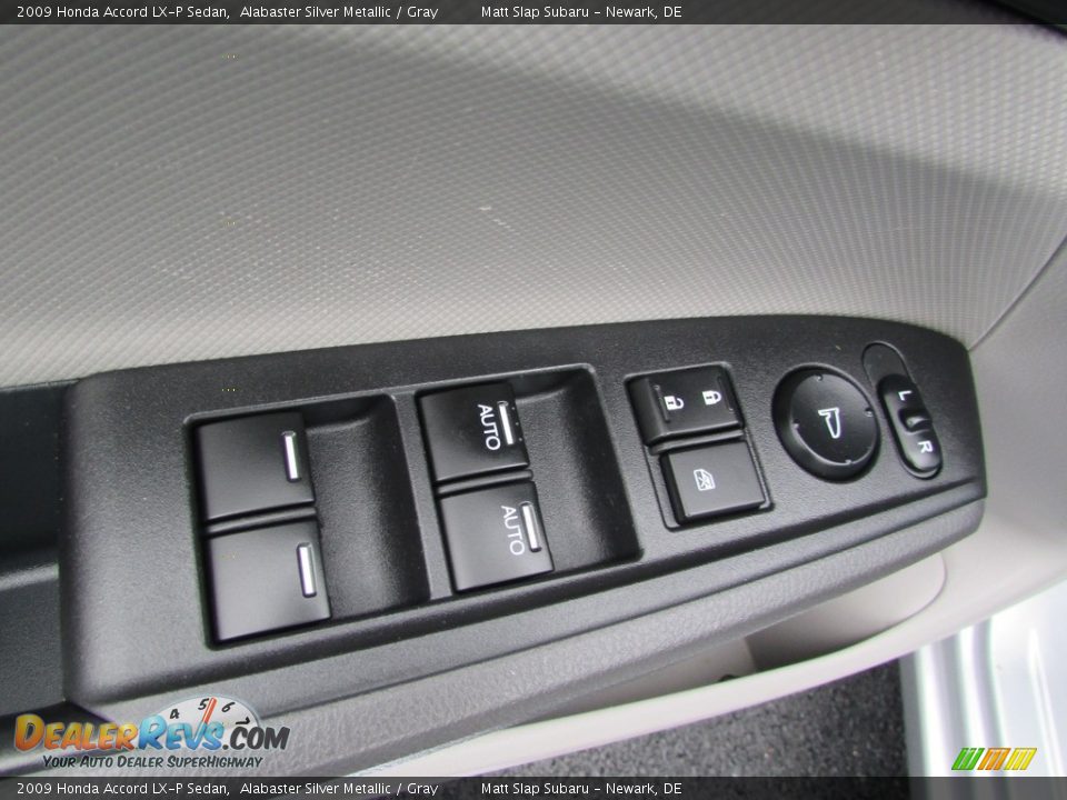 2009 Honda Accord LX-P Sedan Alabaster Silver Metallic / Gray Photo #15