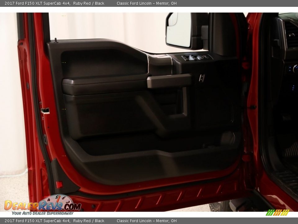 2017 Ford F150 XLT SuperCab 4x4 Ruby Red / Black Photo #5