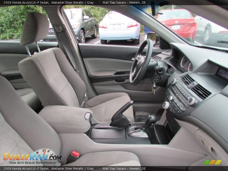 2009 Honda Accord LX-P Sedan Alabaster Silver Metallic / Gray Photo #17