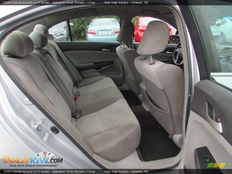 2009 Honda Accord LX-P Sedan Alabaster Silver Metallic / Gray Photo #19