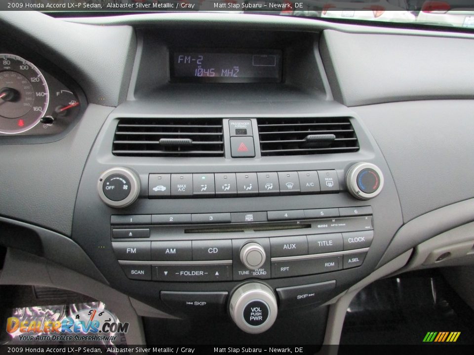 2009 Honda Accord LX-P Sedan Alabaster Silver Metallic / Gray Photo #25