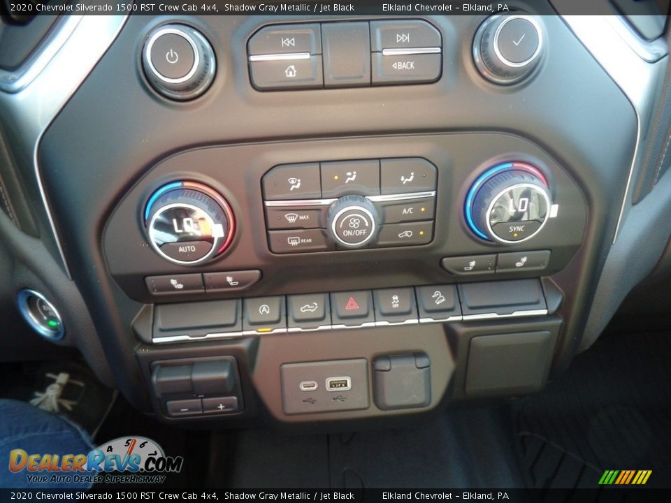 Controls of 2020 Chevrolet Silverado 1500 RST Crew Cab 4x4 Photo #29