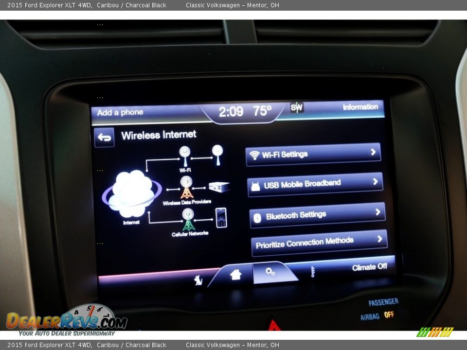 2015 Ford Explorer XLT 4WD Caribou / Charcoal Black Photo #14