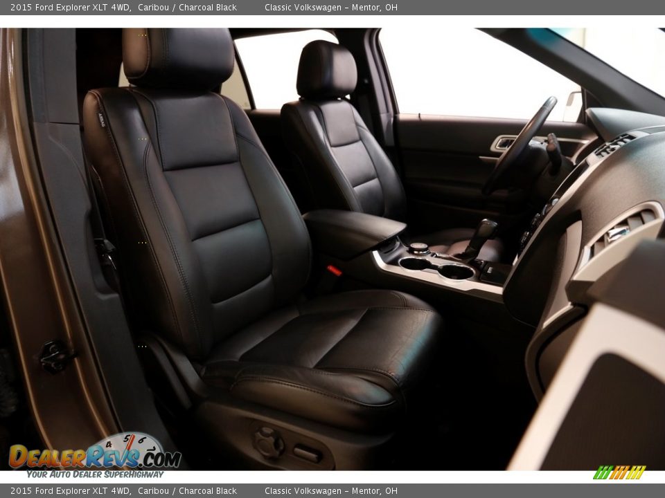 2015 Ford Explorer XLT 4WD Caribou / Charcoal Black Photo #18