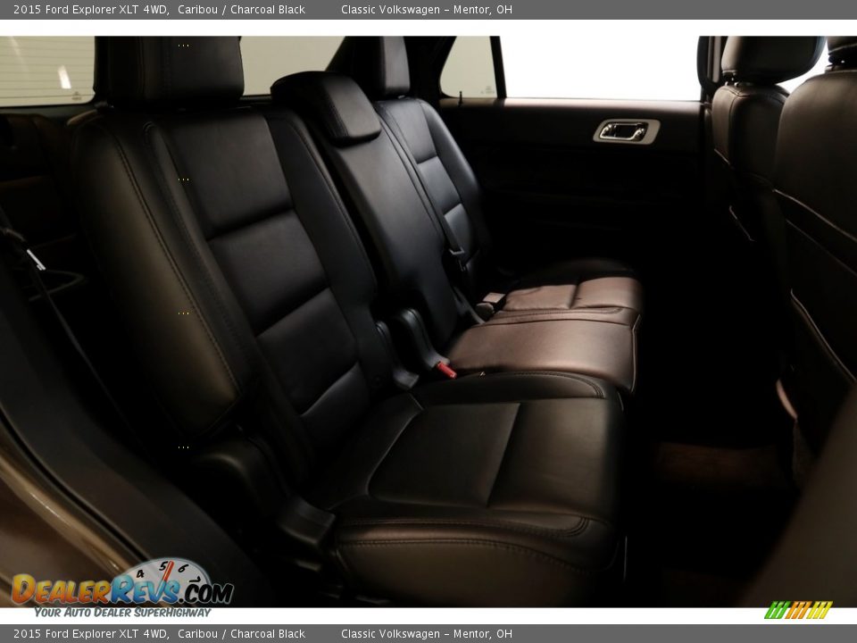 2015 Ford Explorer XLT 4WD Caribou / Charcoal Black Photo #19