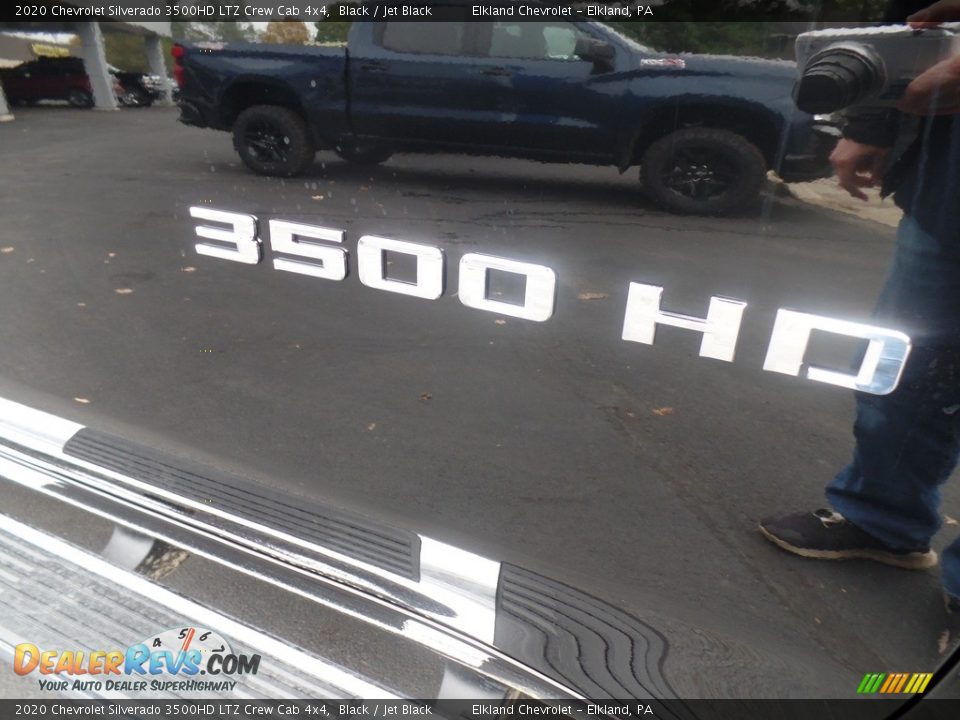 2020 Chevrolet Silverado 3500HD LTZ Crew Cab 4x4 Logo Photo #13