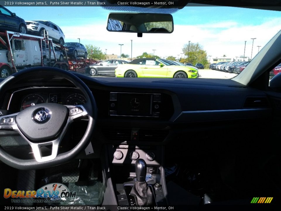 2019 Volkswagen Jetta S Pyrite Silver Metallic / Titan Black Photo #4