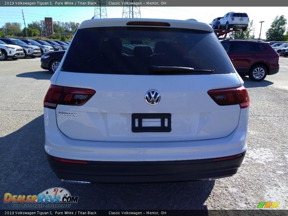 2019 Volkswagen Tiguan S Pure White / Titan Black Photo #5