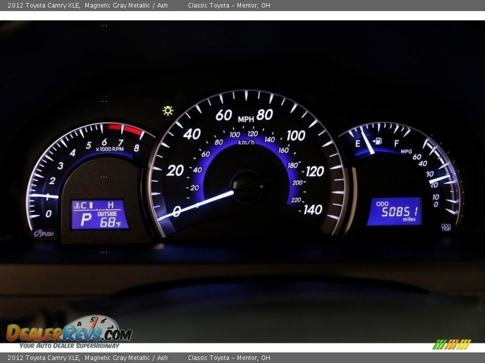 2012 Toyota Camry XLE Magnetic Gray Metallic / Ash Photo #8