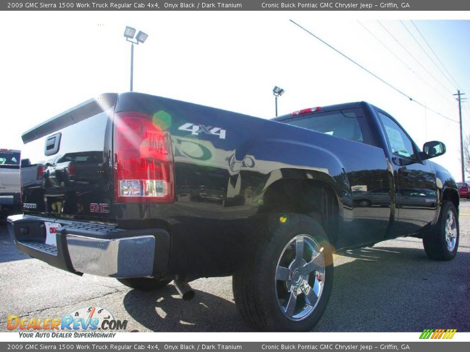 2009 GMC Sierra 1500 Work Truck Regular Cab 4x4 Onyx Black / Dark Titanium Photo #6