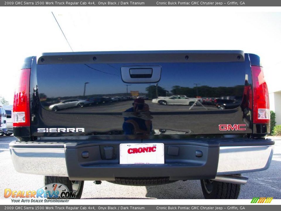 2009 GMC Sierra 1500 Work Truck Regular Cab 4x4 Onyx Black / Dark Titanium Photo #7