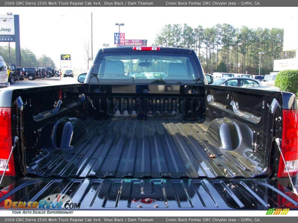 2009 GMC Sierra 1500 Work Truck Regular Cab 4x4 Onyx Black / Dark Titanium Photo #11