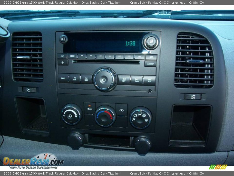 2009 GMC Sierra 1500 Work Truck Regular Cab 4x4 Onyx Black / Dark Titanium Photo #17