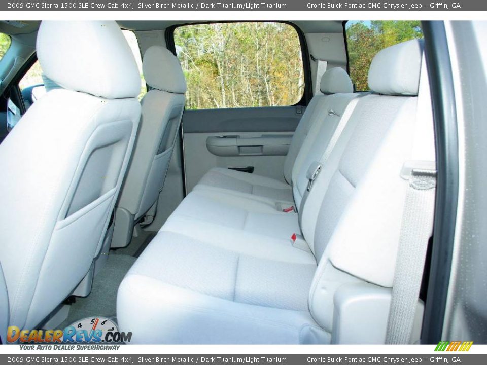 2009 GMC Sierra 1500 SLE Crew Cab 4x4 Silver Birch Metallic / Dark Titanium/Light Titanium Photo #16