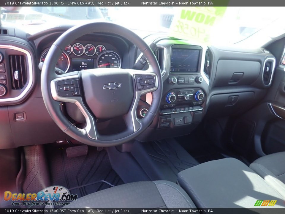 2019 Chevrolet Silverado 1500 RST Crew Cab 4WD Red Hot / Jet Black Photo #15