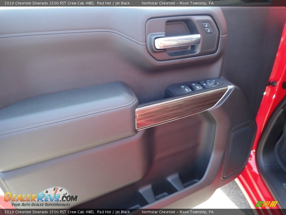 2019 Chevrolet Silverado 1500 RST Crew Cab 4WD Red Hot / Jet Black Photo #16